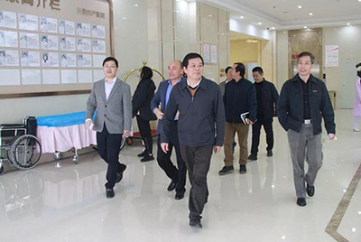 區(qū)委書記趙學峰等領導一行蒞臨我院馬尾院區(qū)調研指導工作